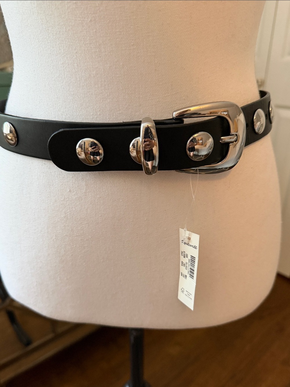 Madewell Black Leather Silver Studded Belt w/ Silver Buckle XXS ❤️